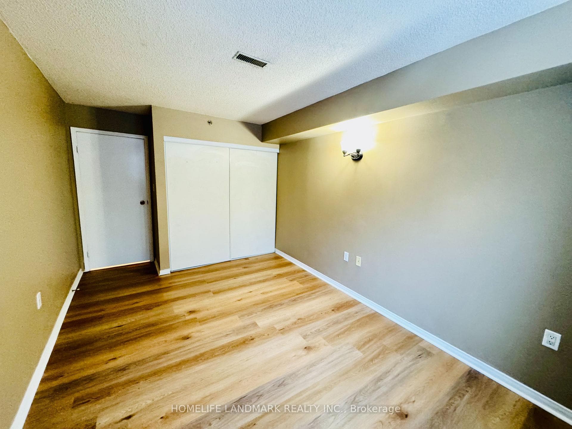 75 Weldrick Road Unit 837 photo 26