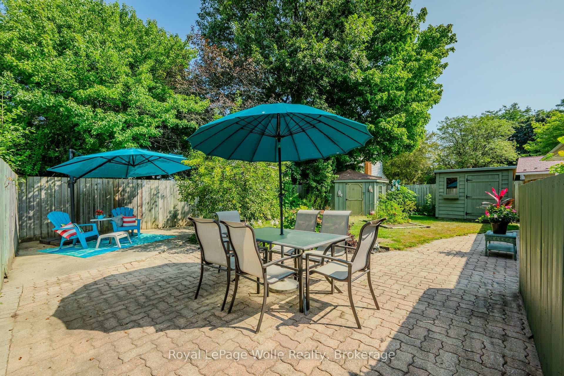 310 Sandowne Drive photo 33