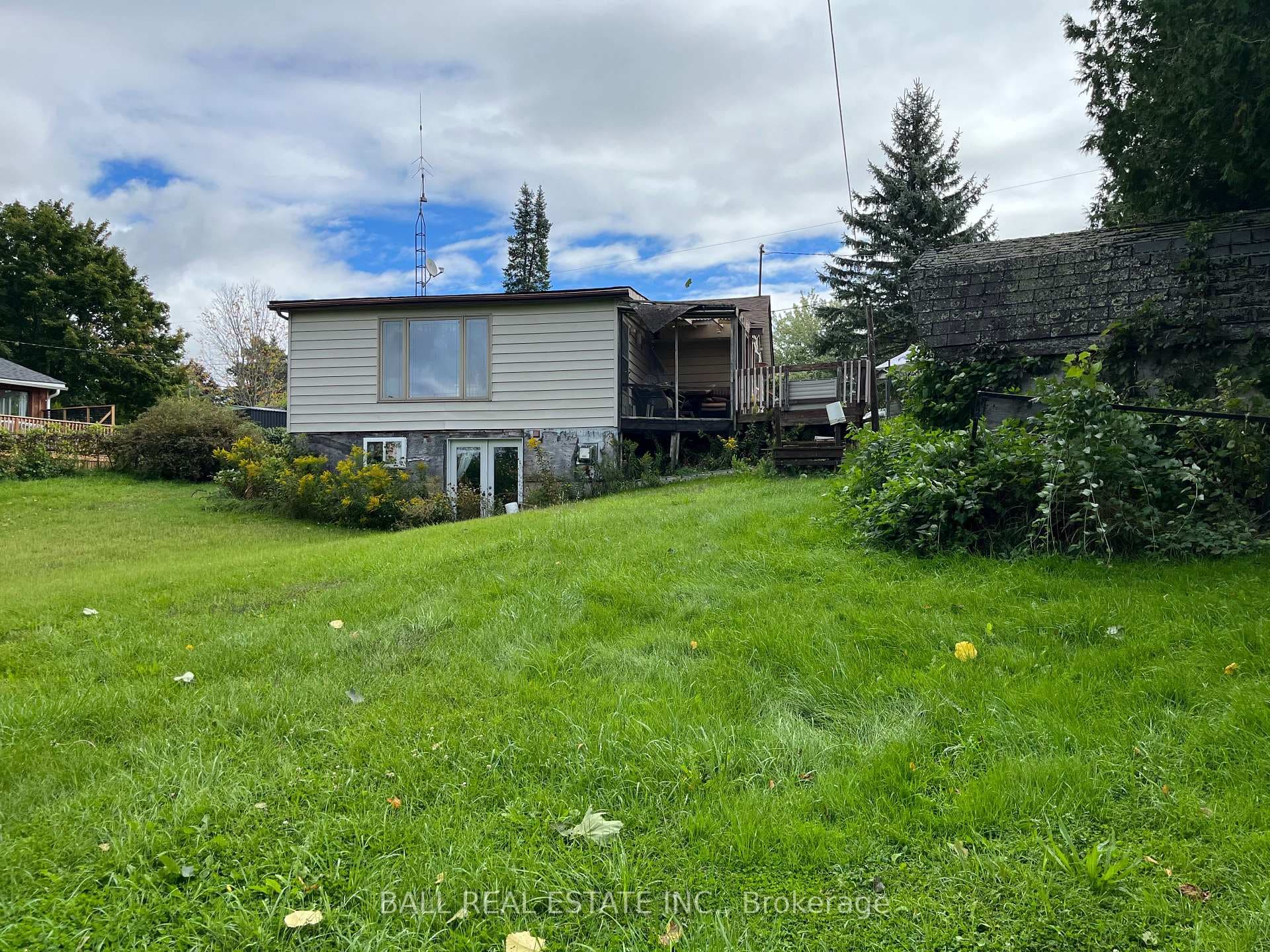 358 Indian Trail photo 16