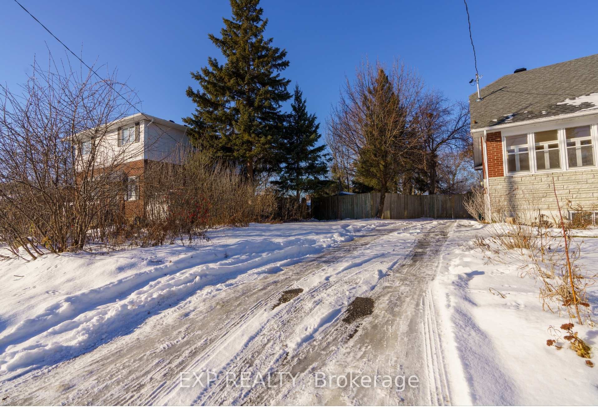 1333 KITCHENER Avenue photo 13