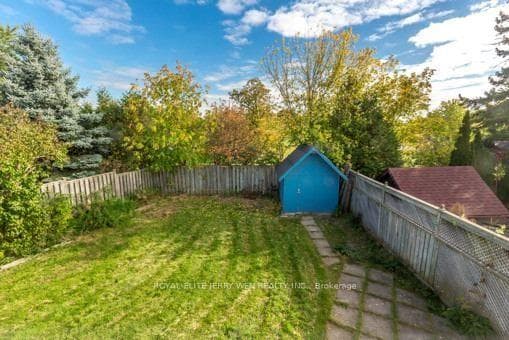 49 Hobart Drive photo 15