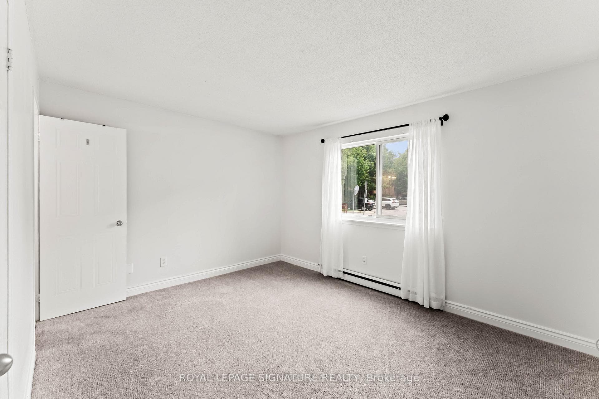 1492 Pilgrams Way Unit 1112 photo 33