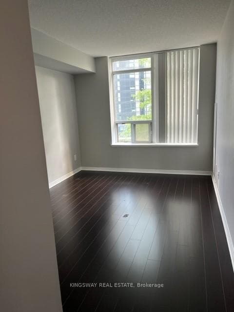 73 King William Crescent Unit 305 photo 6