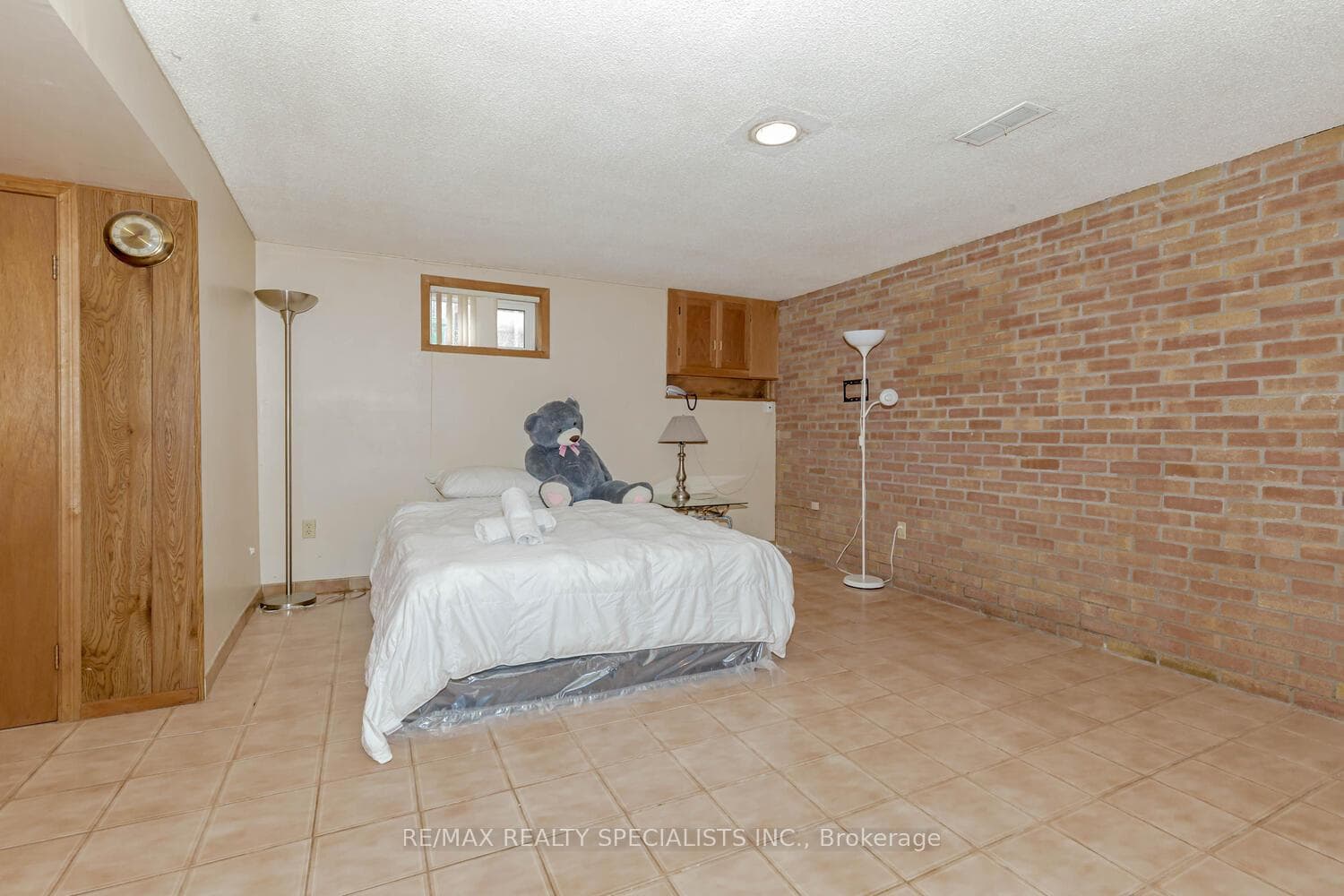 98 Vista Boulevard photo 27