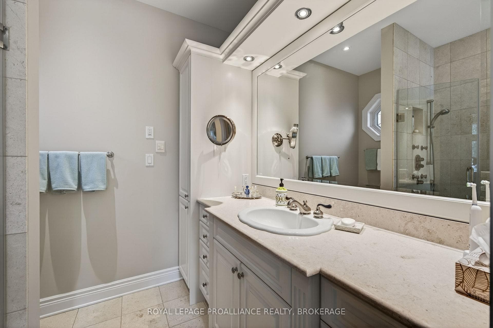 178 Nicholson Point Road photo 20
