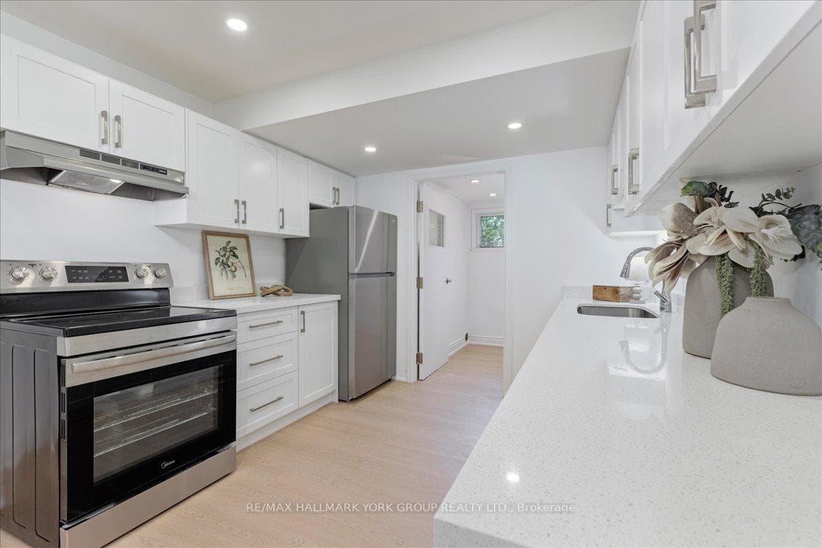 14 Aynsley Place photo 29