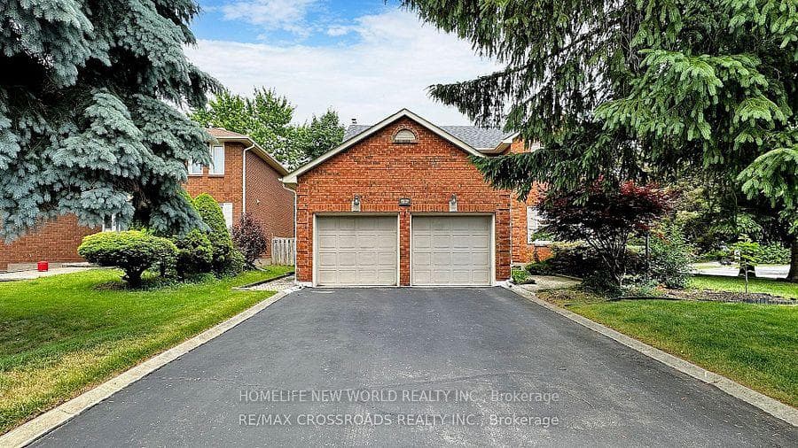 52 Fairholme Drive photo 1