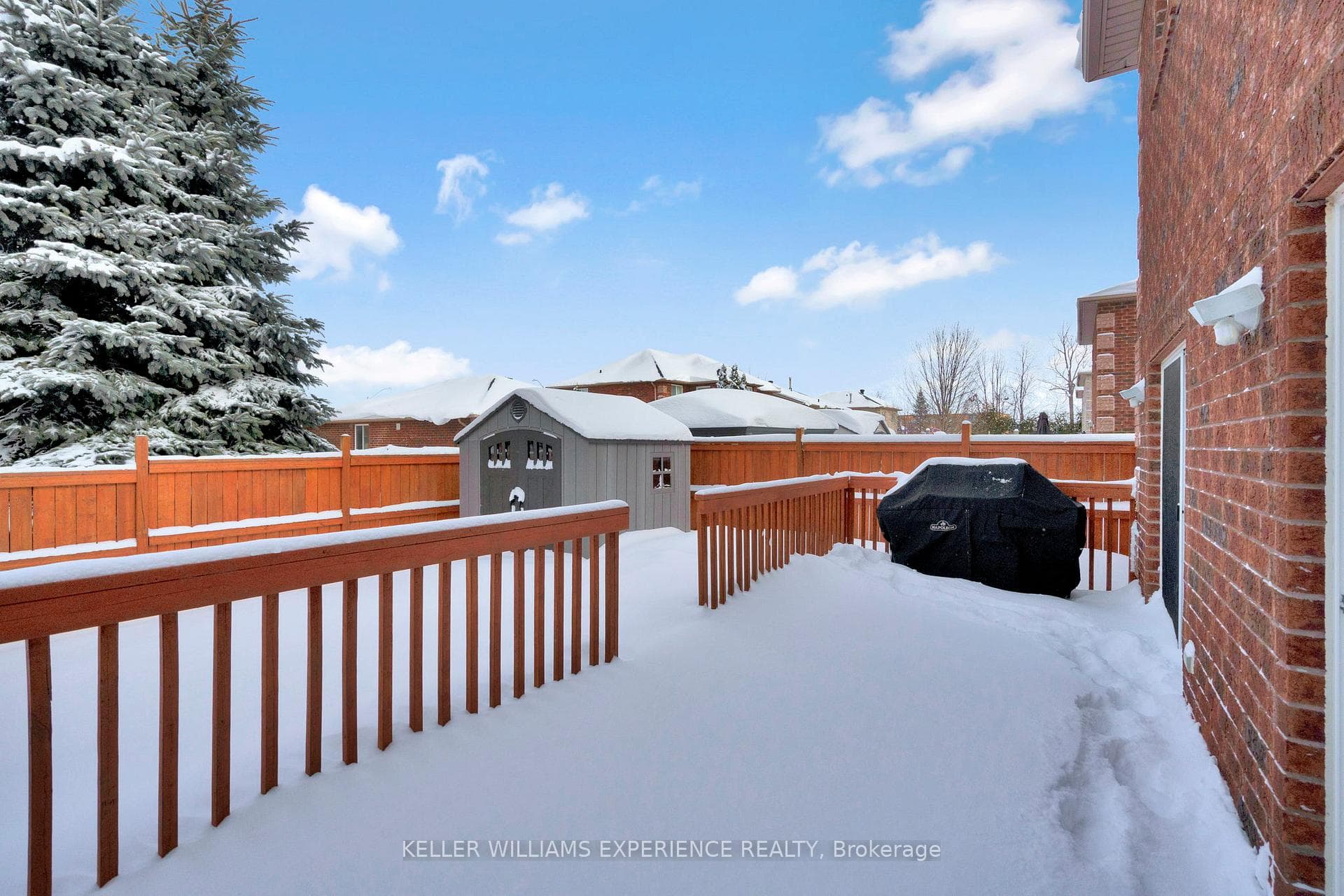 28 Coronation Parkway photo 41