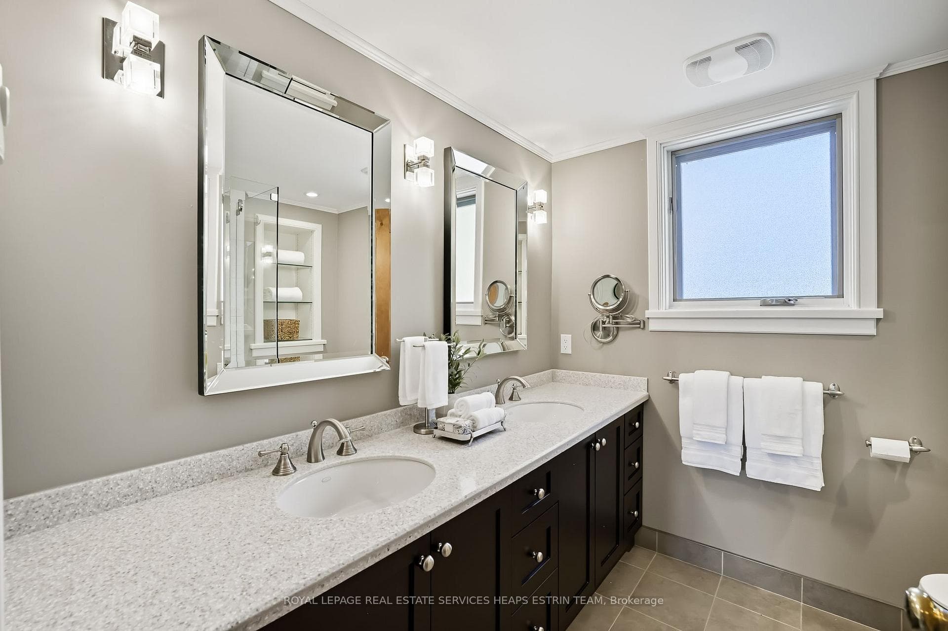 332 Ridout Street photo 36
