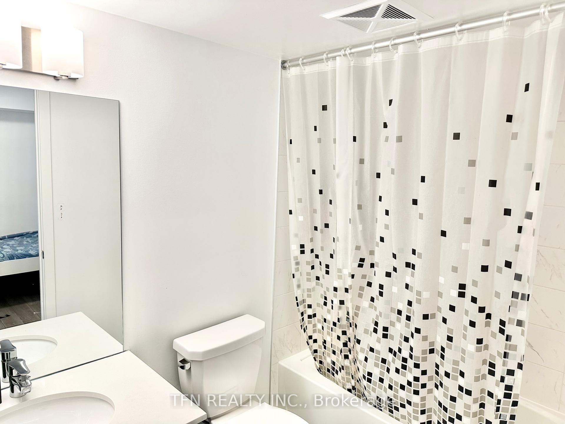 1480 Bayly Street Unit 219 photo 9