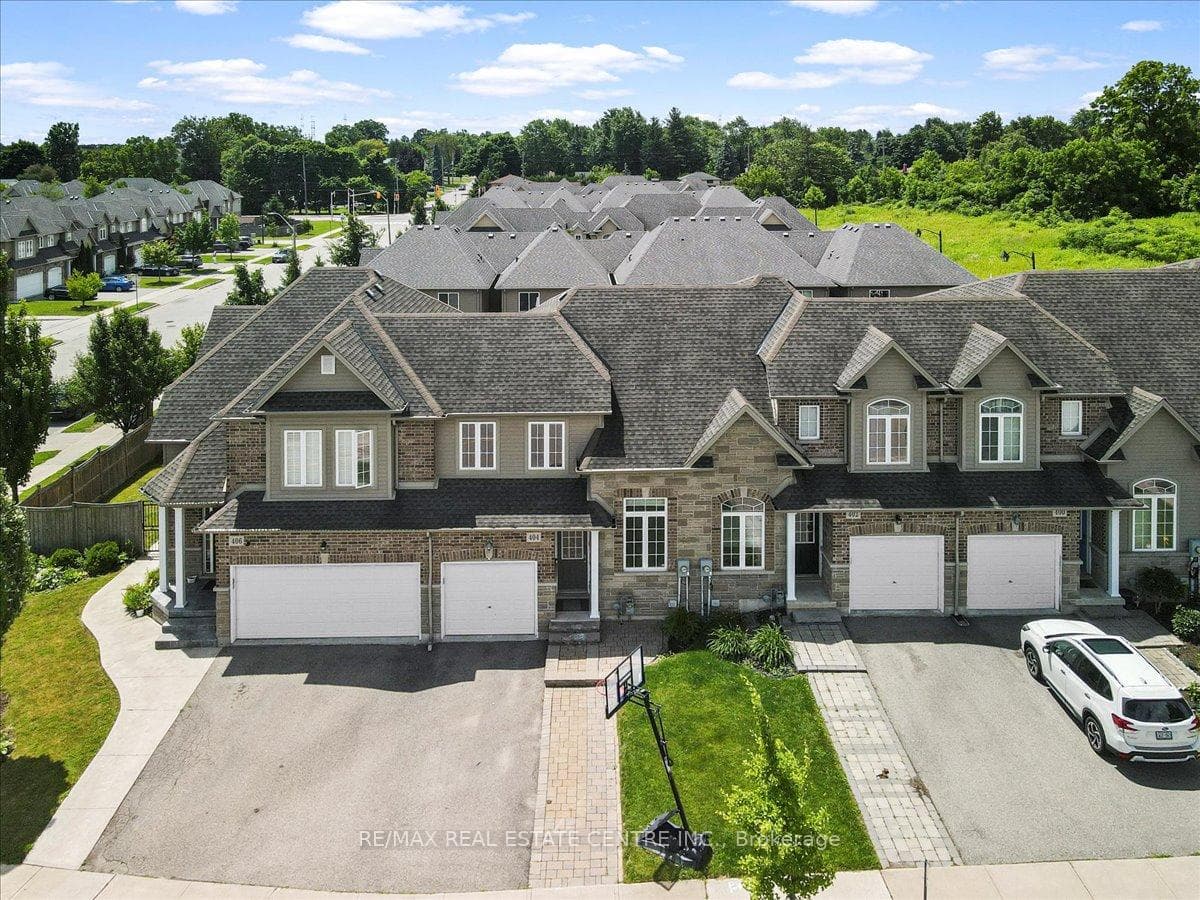 404 Dicenzo Drive photo 1