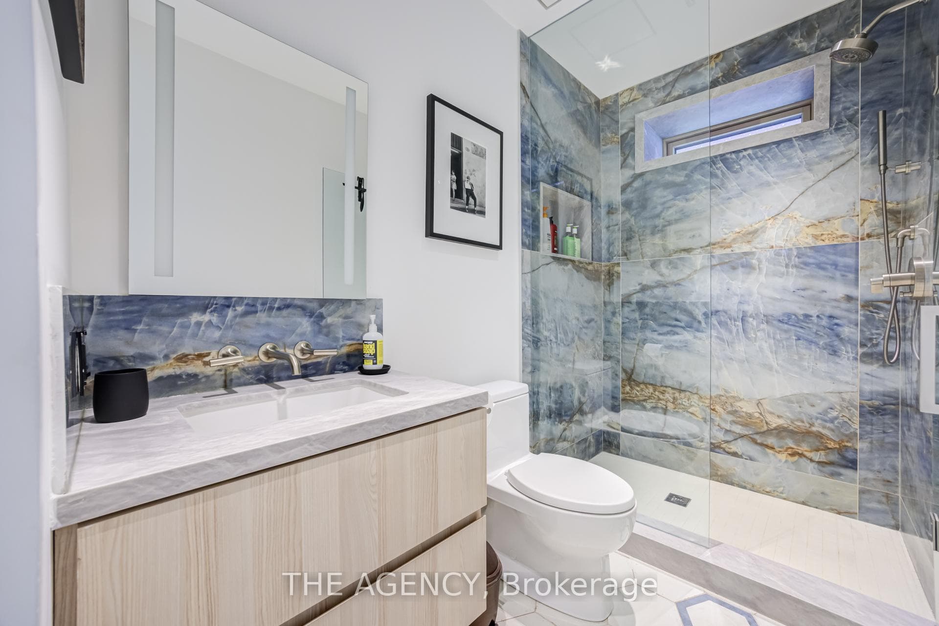 15 Albermarle Avenue photo 40