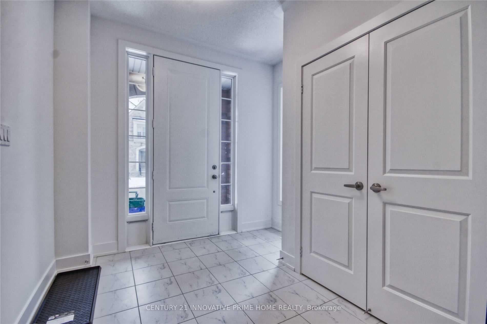 35 Beaverdams Drive photo 2
