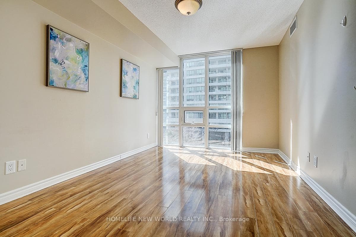 35 Hollywood Avenue Unit 518 photo 24