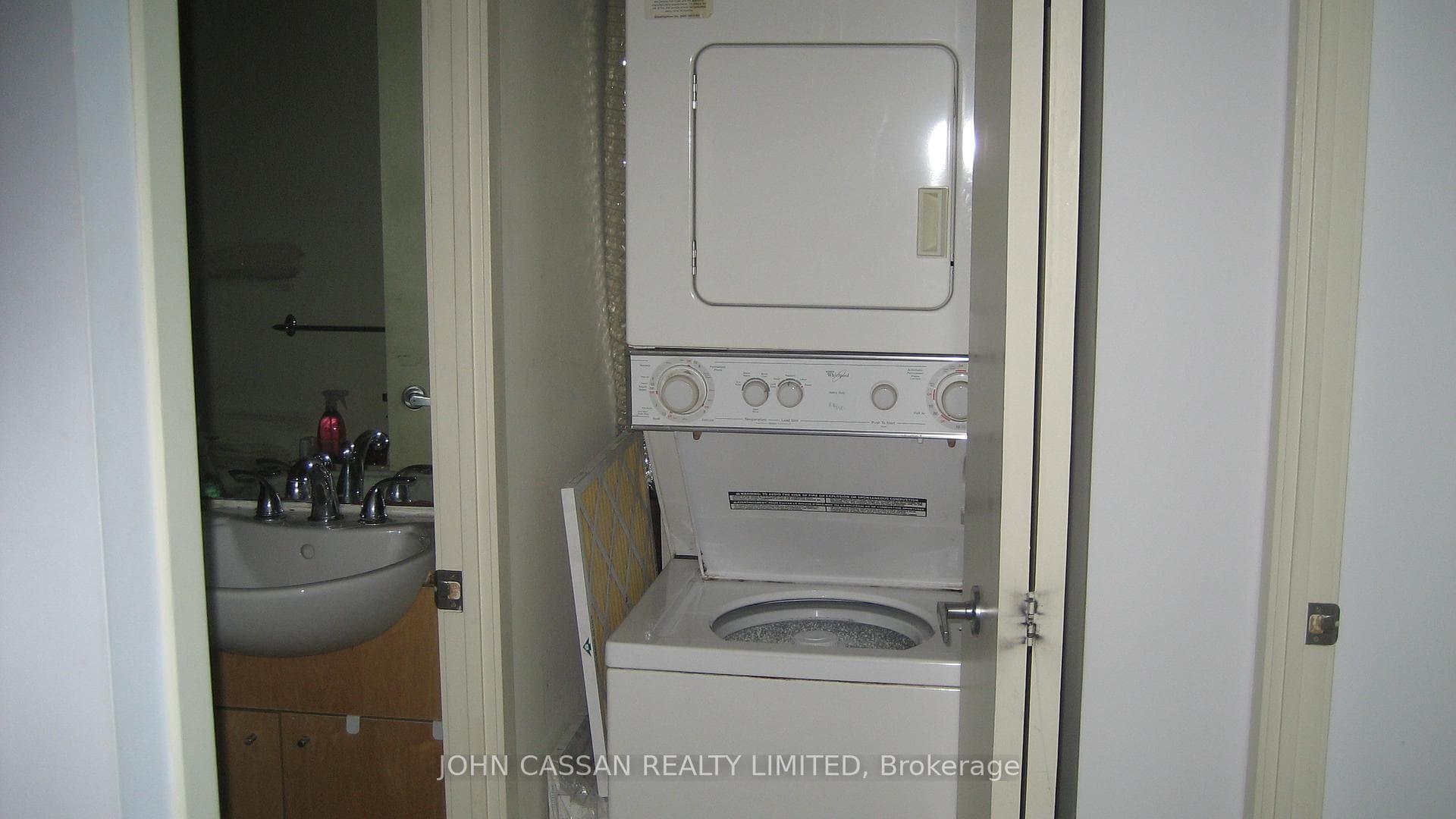 WASHER AND DRYER IN THE SUITE