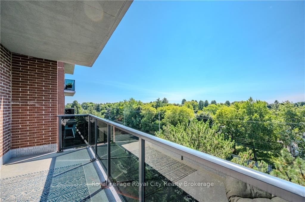 279 CHANDLER Drive Unit 608 photo 29
