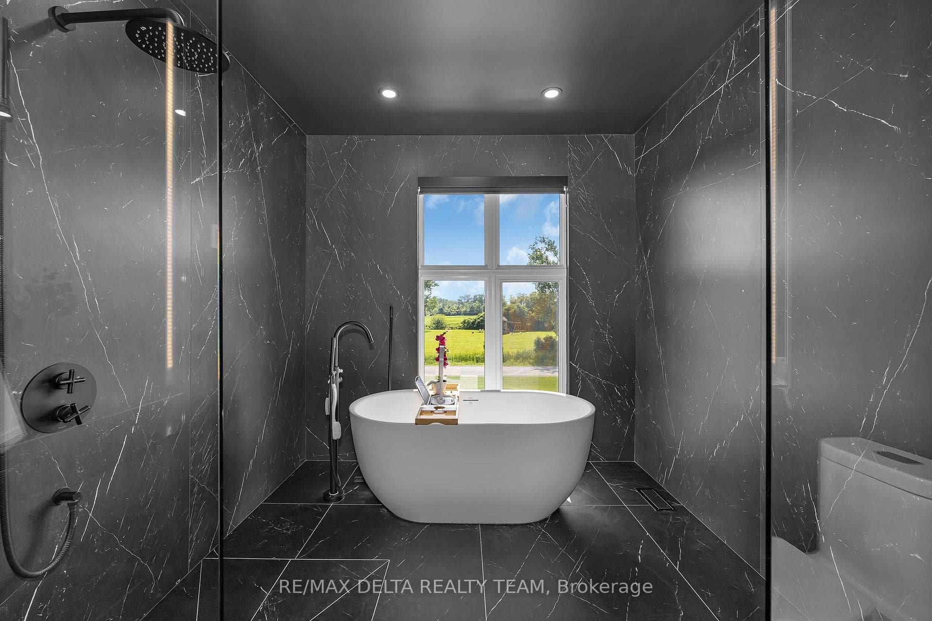 Main bathroom