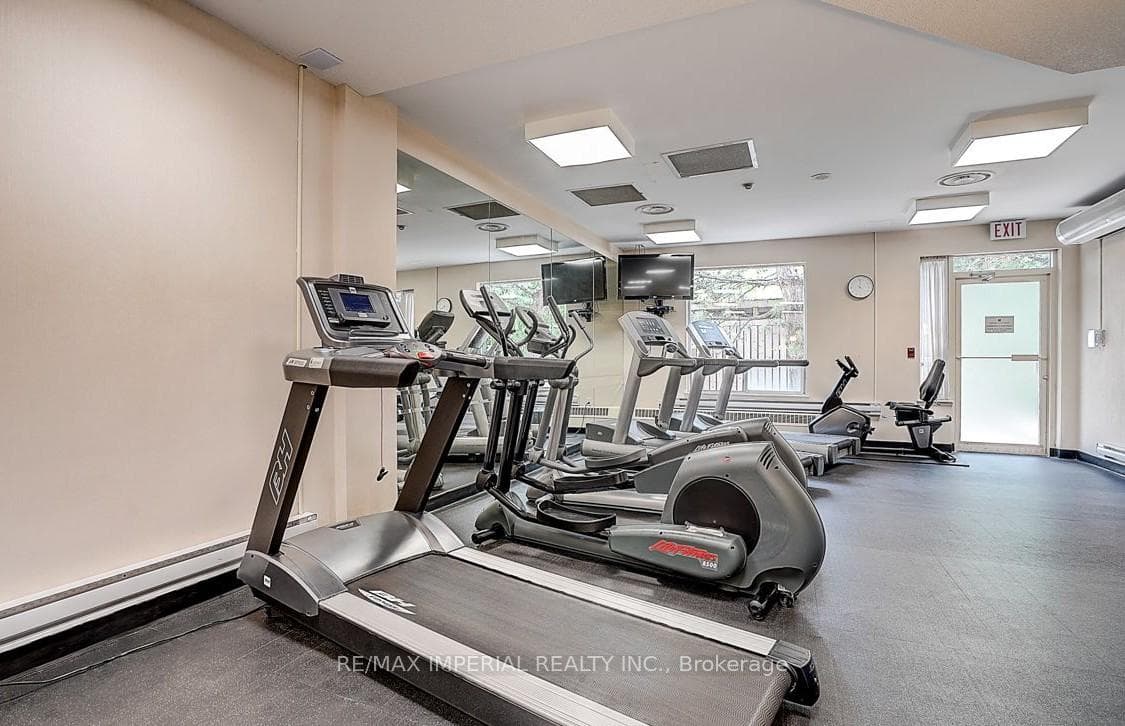 35 Empress Avenue Unit 1006 photo 6