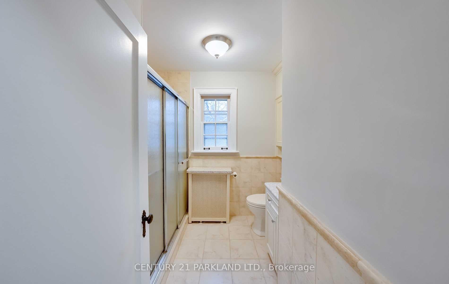 3 Parkview Heights photo 15