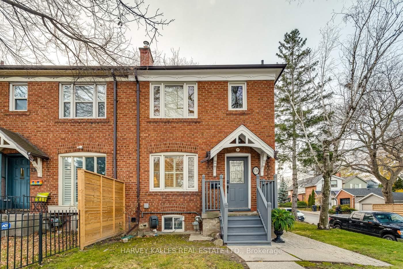 138 Banff Road photo 2