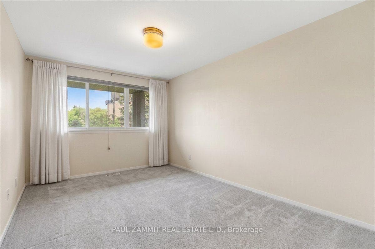4001 Don Mills Road Unit 132 photo 19