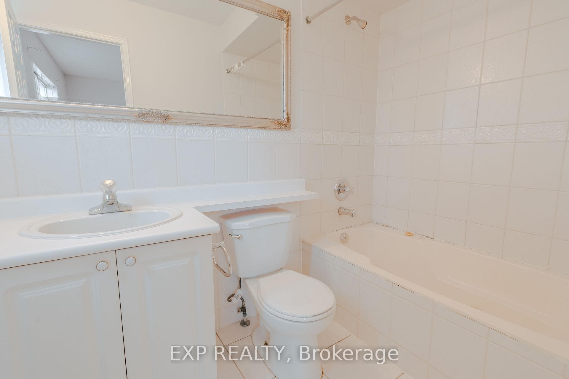 5 Schouten Crescent photo 17