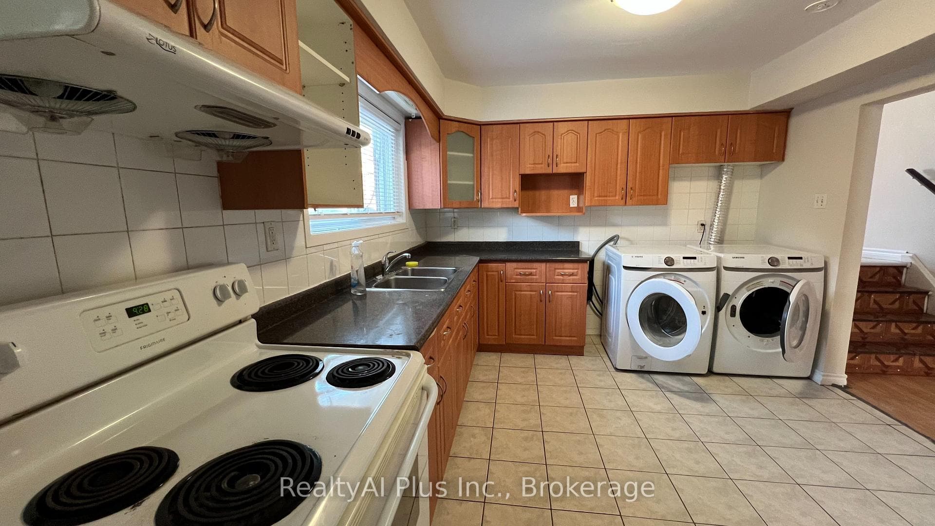 39 Rameau Drive Unit main photo 6