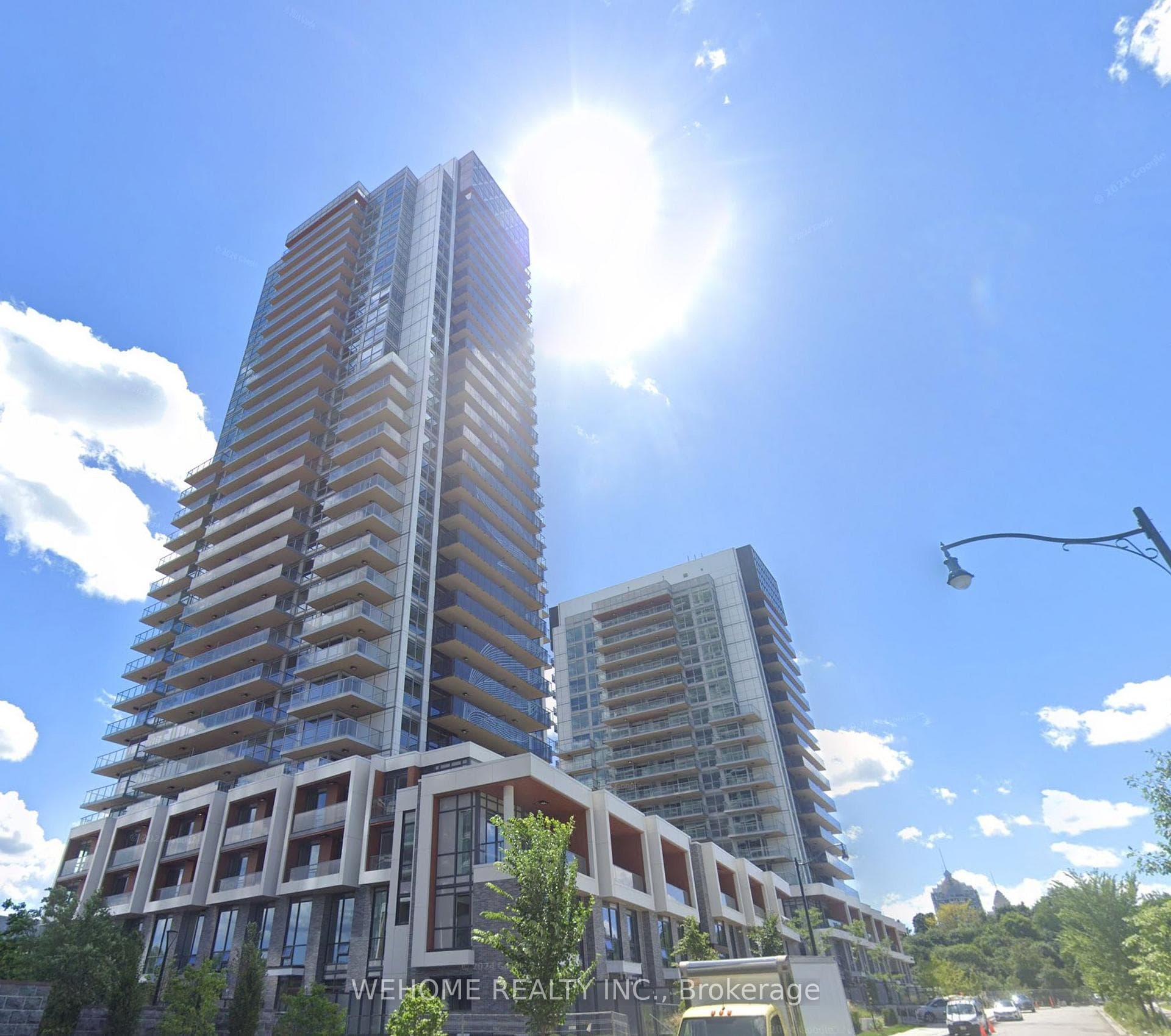 27 McMahon Drive Unit 2601 photo 2