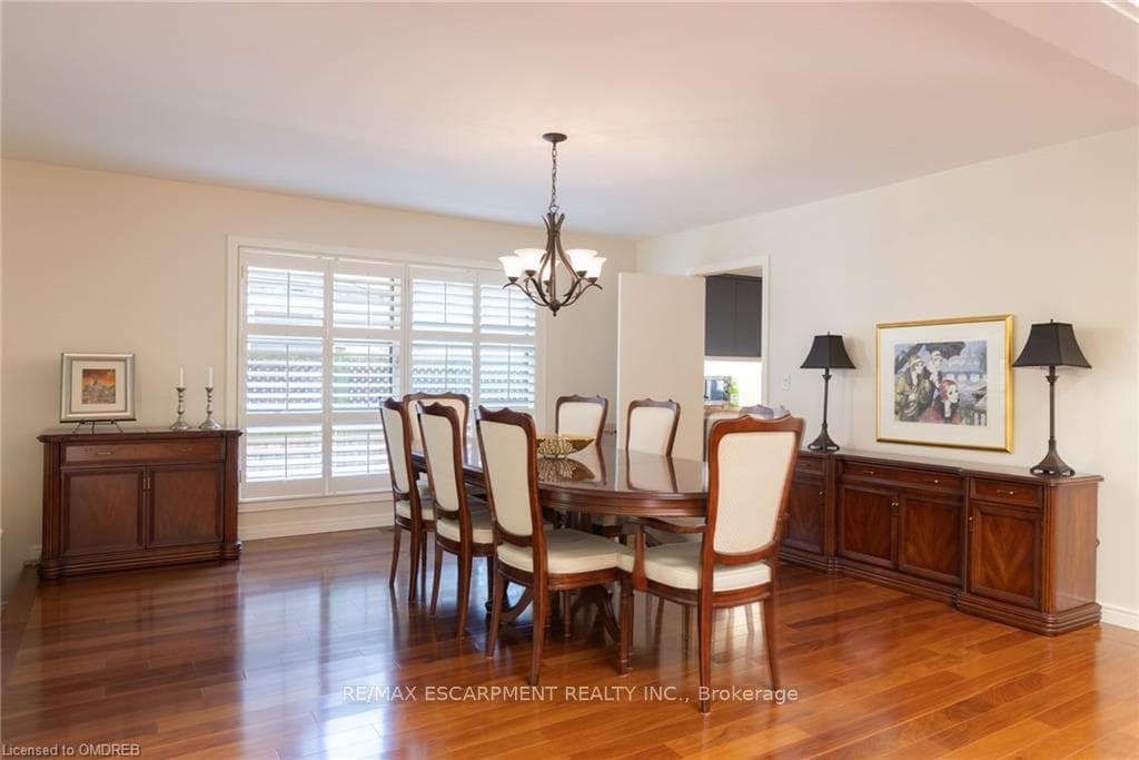 36 HOWARD Avenue photo 11