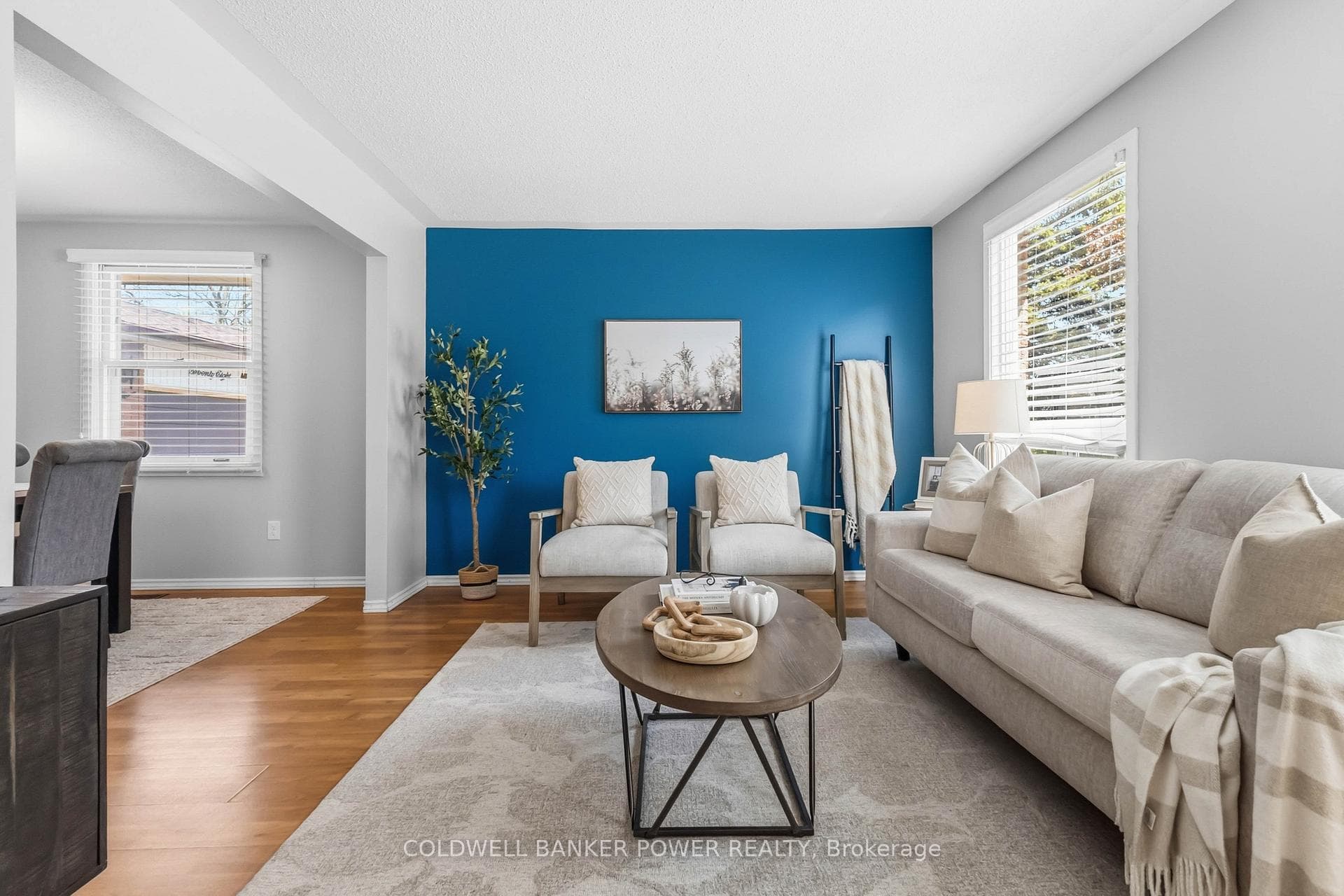 74 Patience Crescent photo 6