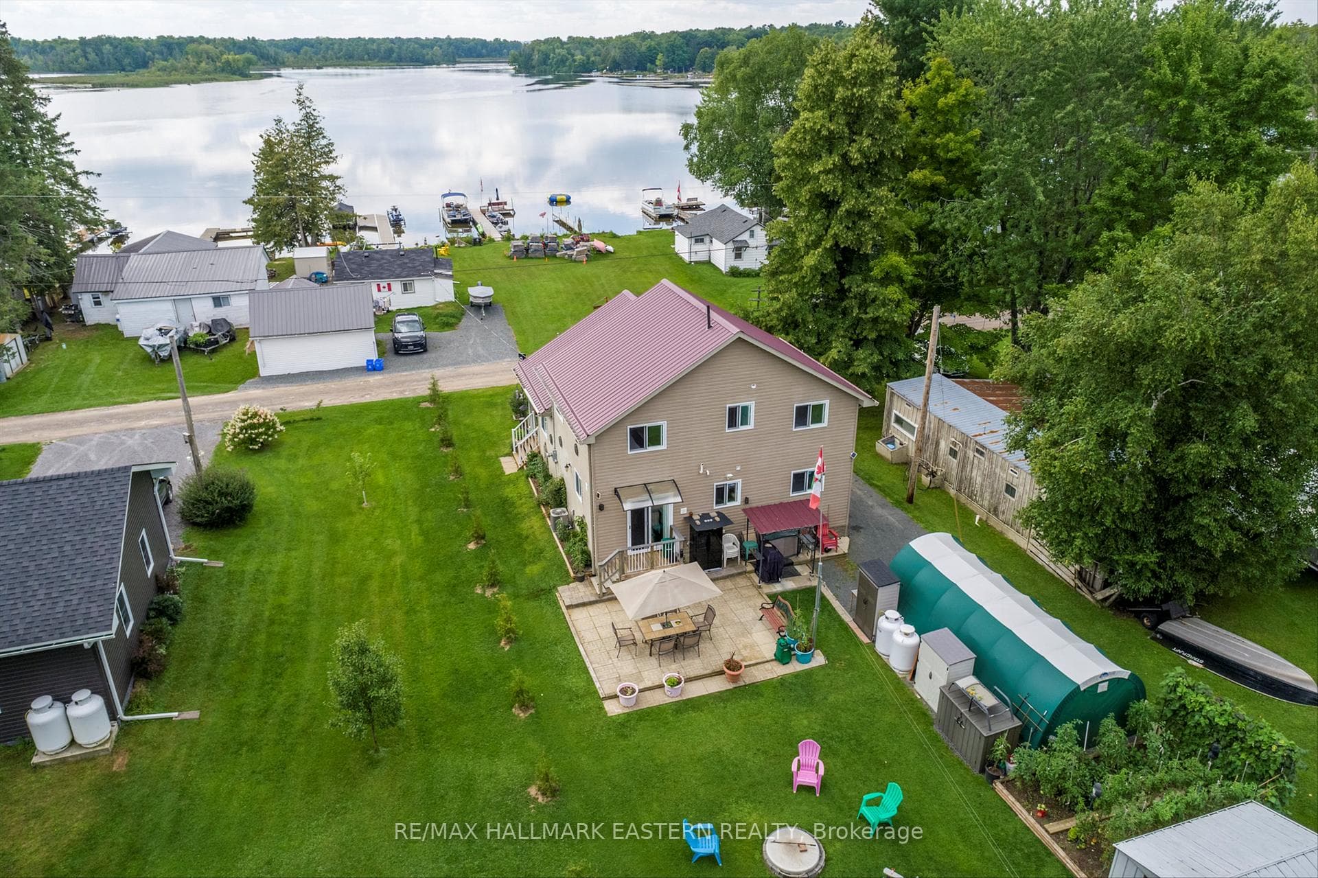 203 Lake Road photo 2