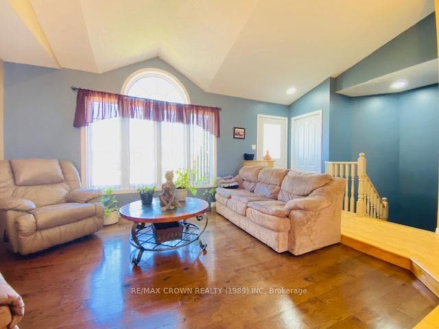 261 Brunetville Road photo 22