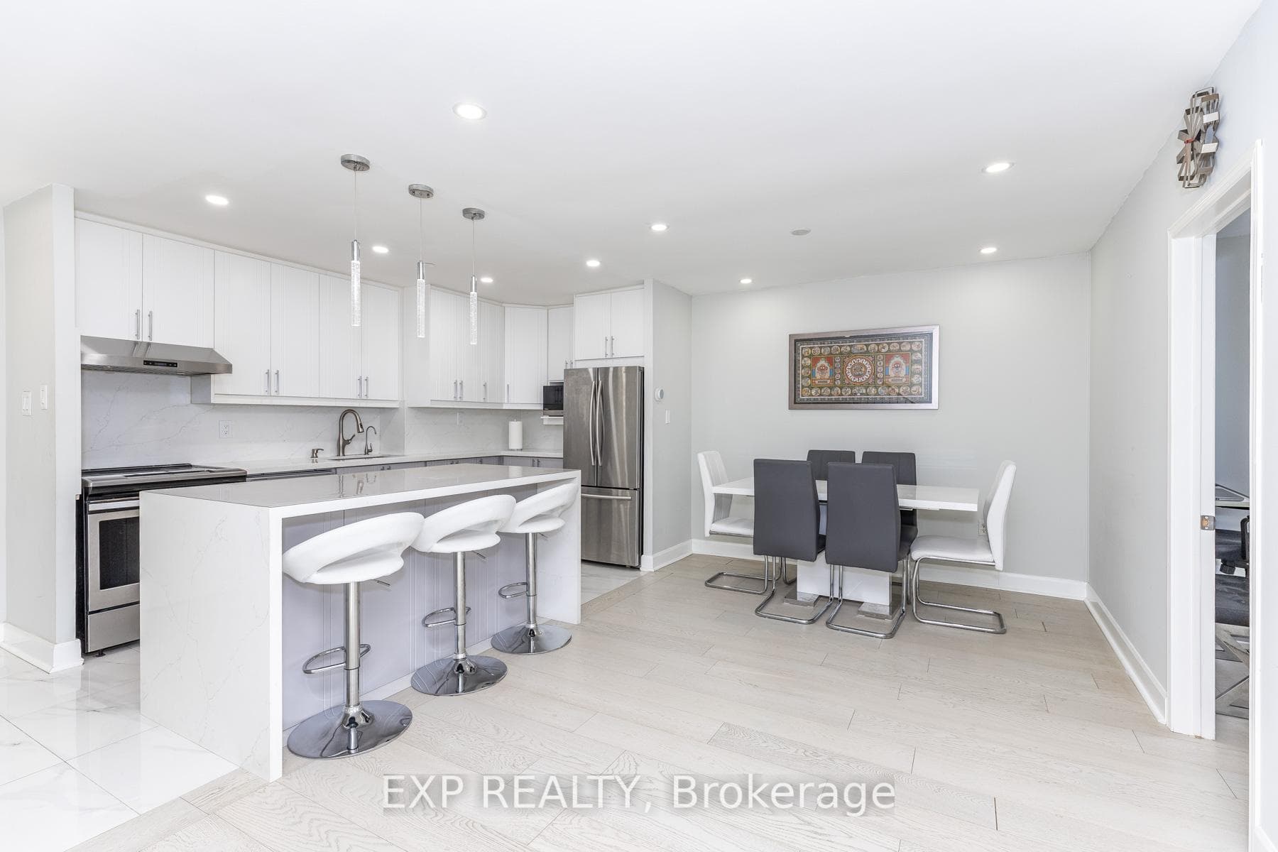 4001 Don Mills Road Unit 110 photo 14