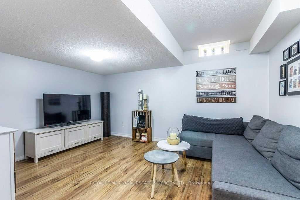 86 Joymar Drive Unit 63 photo 17