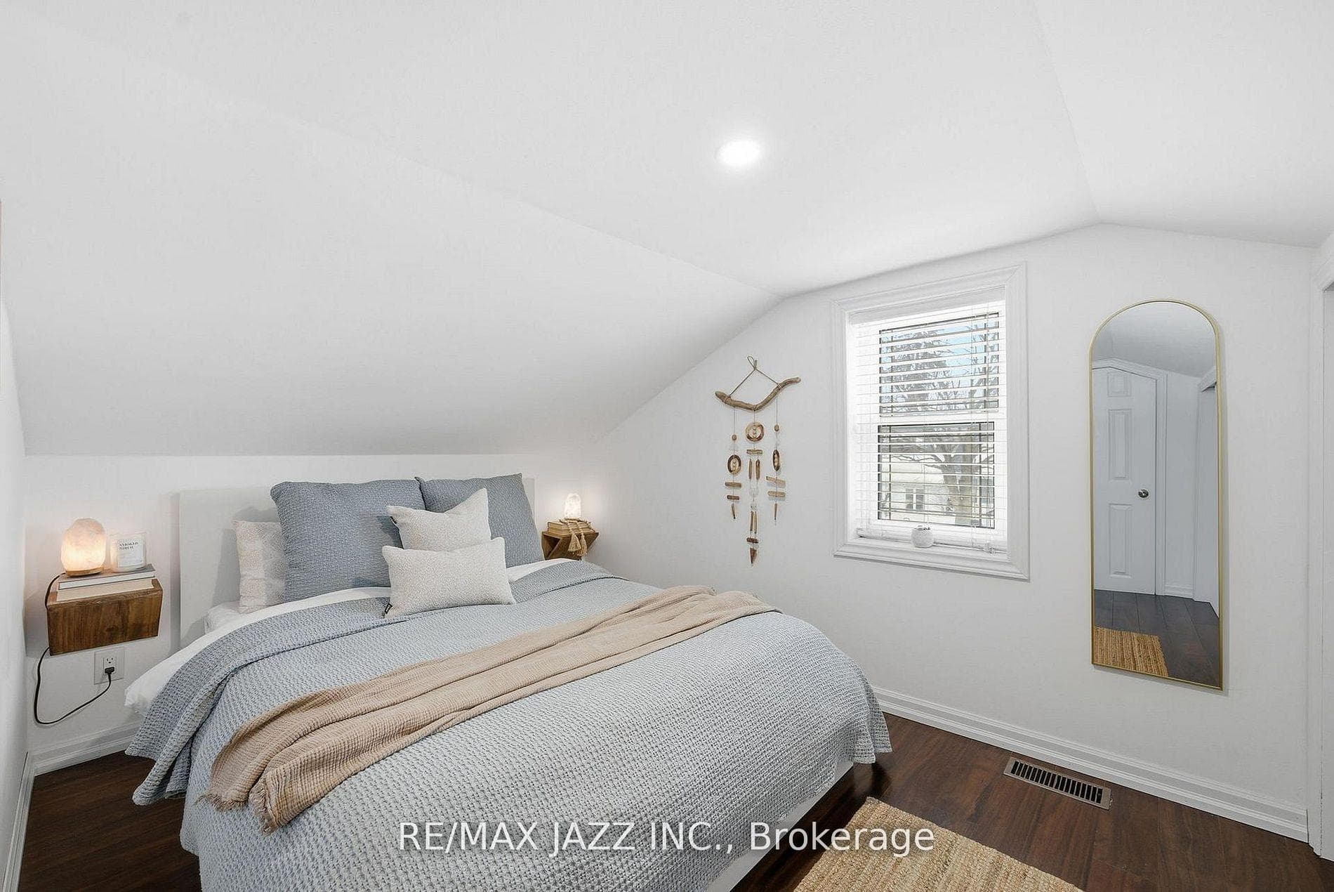922 Byron Street photo 19