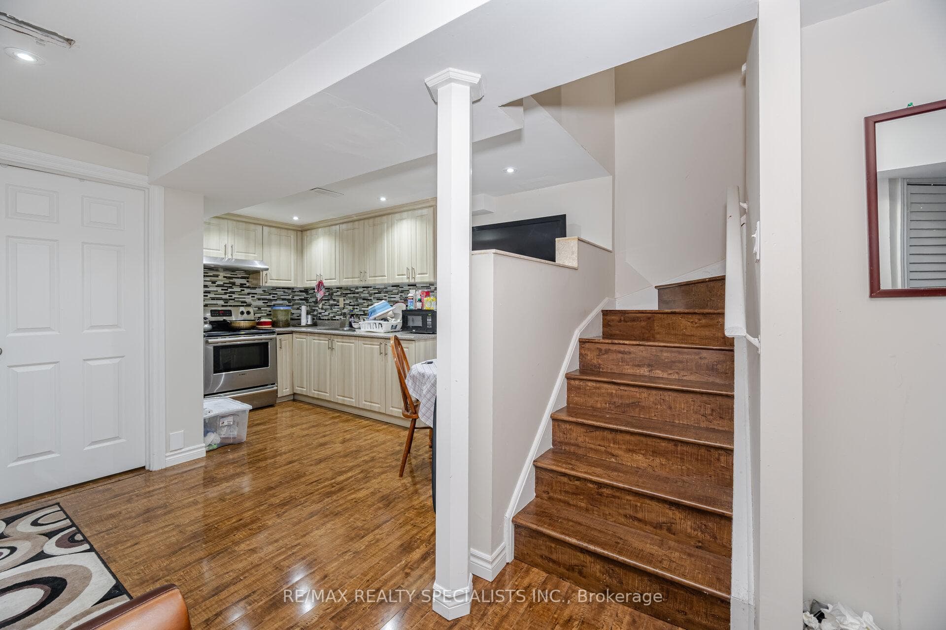 6 Flatfield Way photo 29