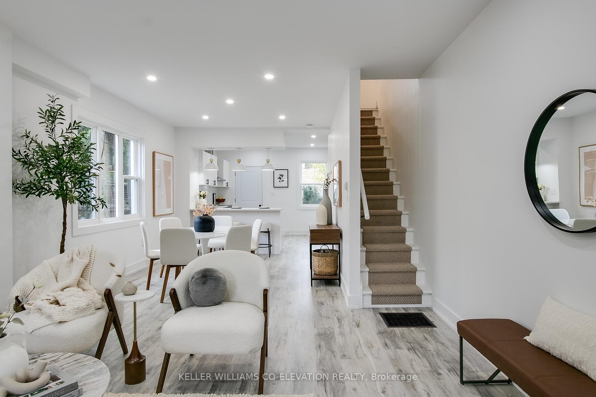 1006 Mount Pleasant Road photo 6