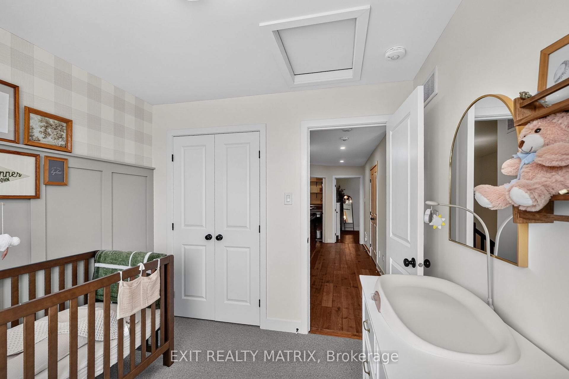 157 Longworth Avenue photo 30