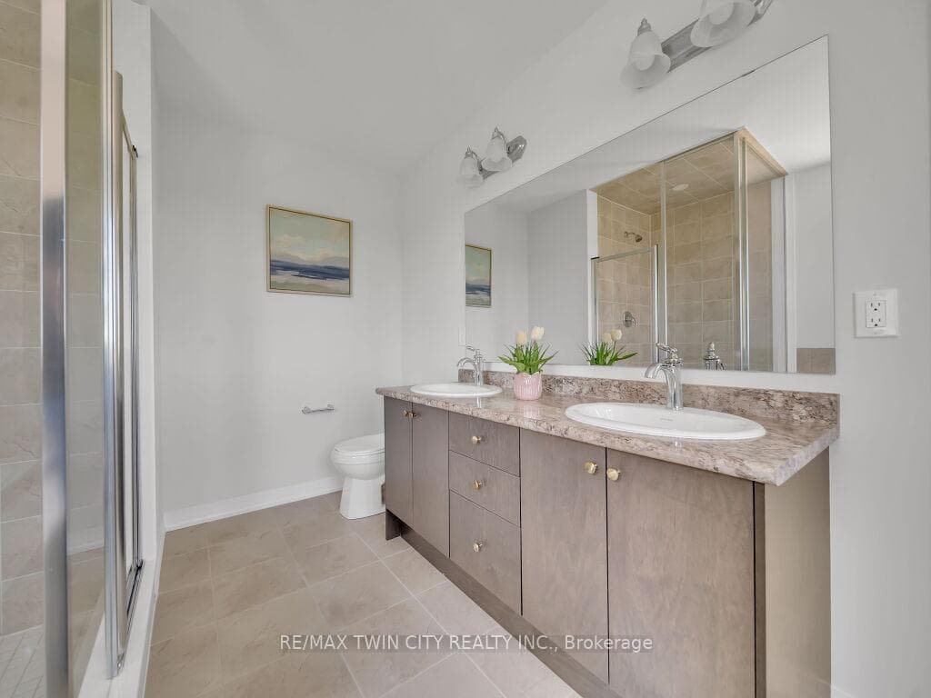 282 NEWMAN Drive photo 24