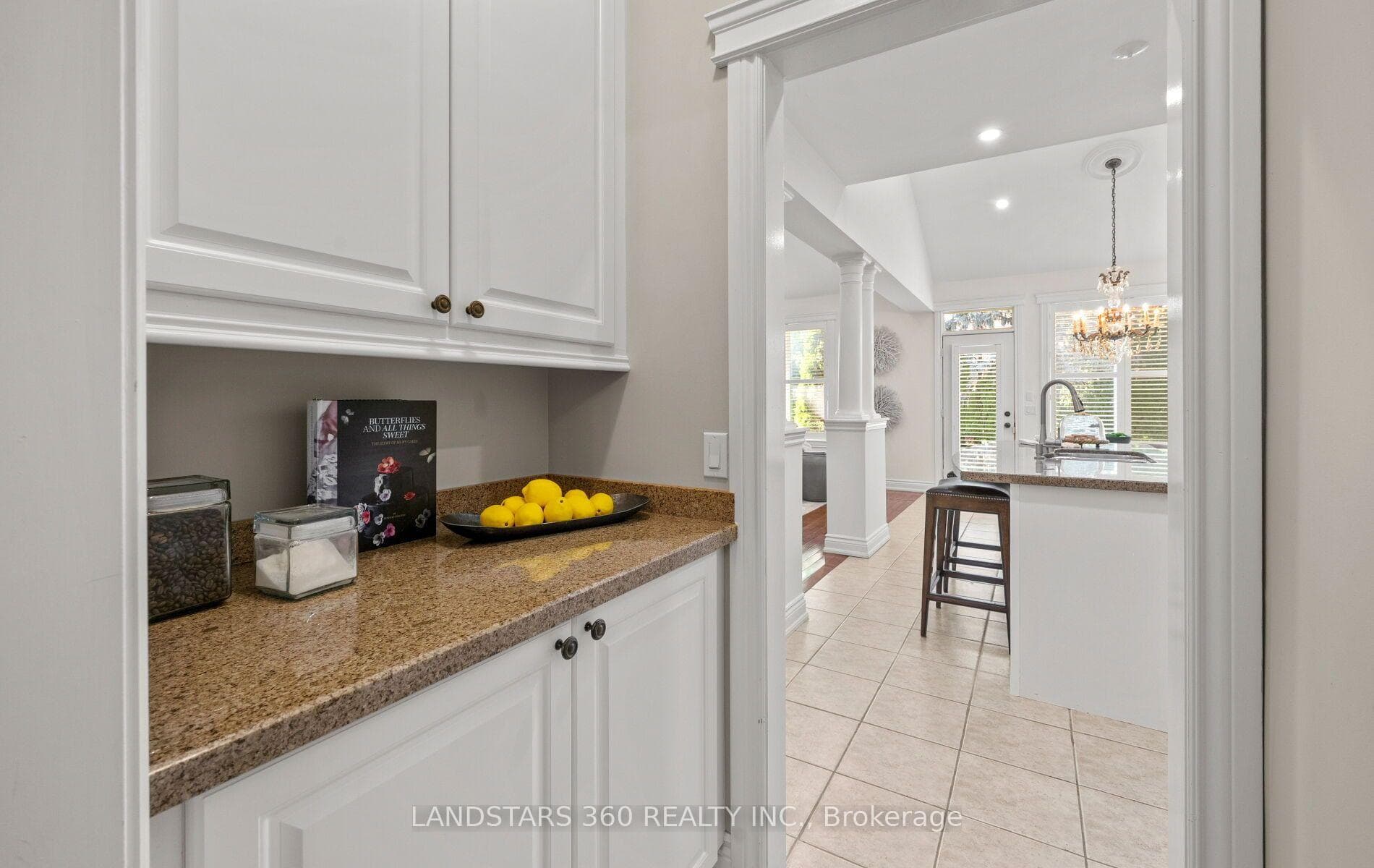 8 Royal Troon Crescent photo 14