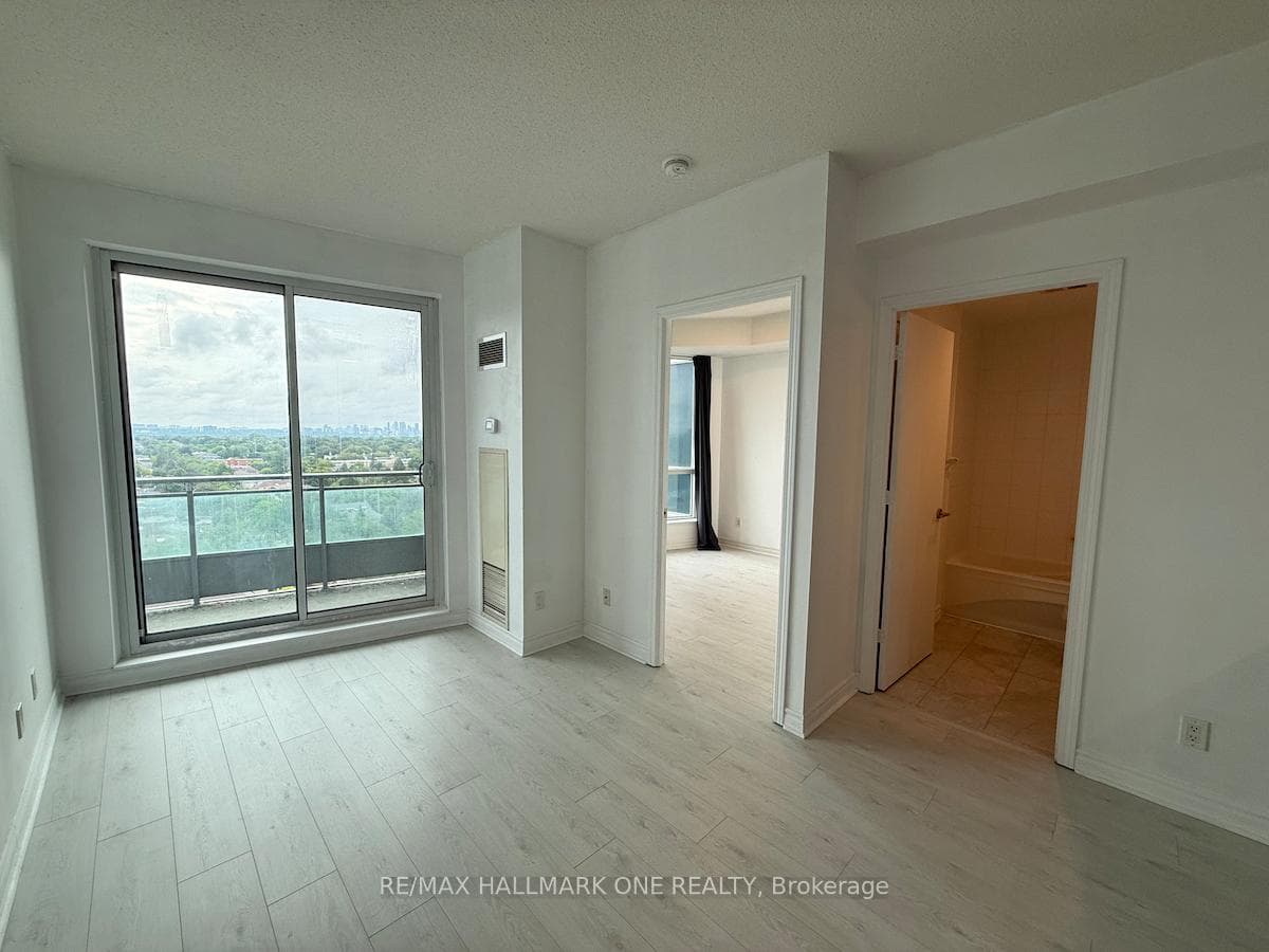60 Byng Avenue Unit 1209 photo 11