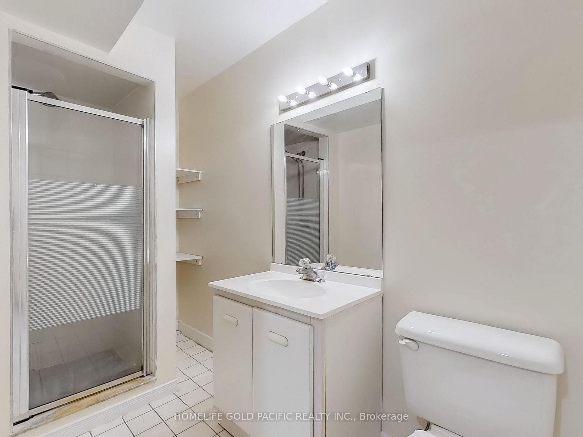 6 Loganberry Crescent photo 47