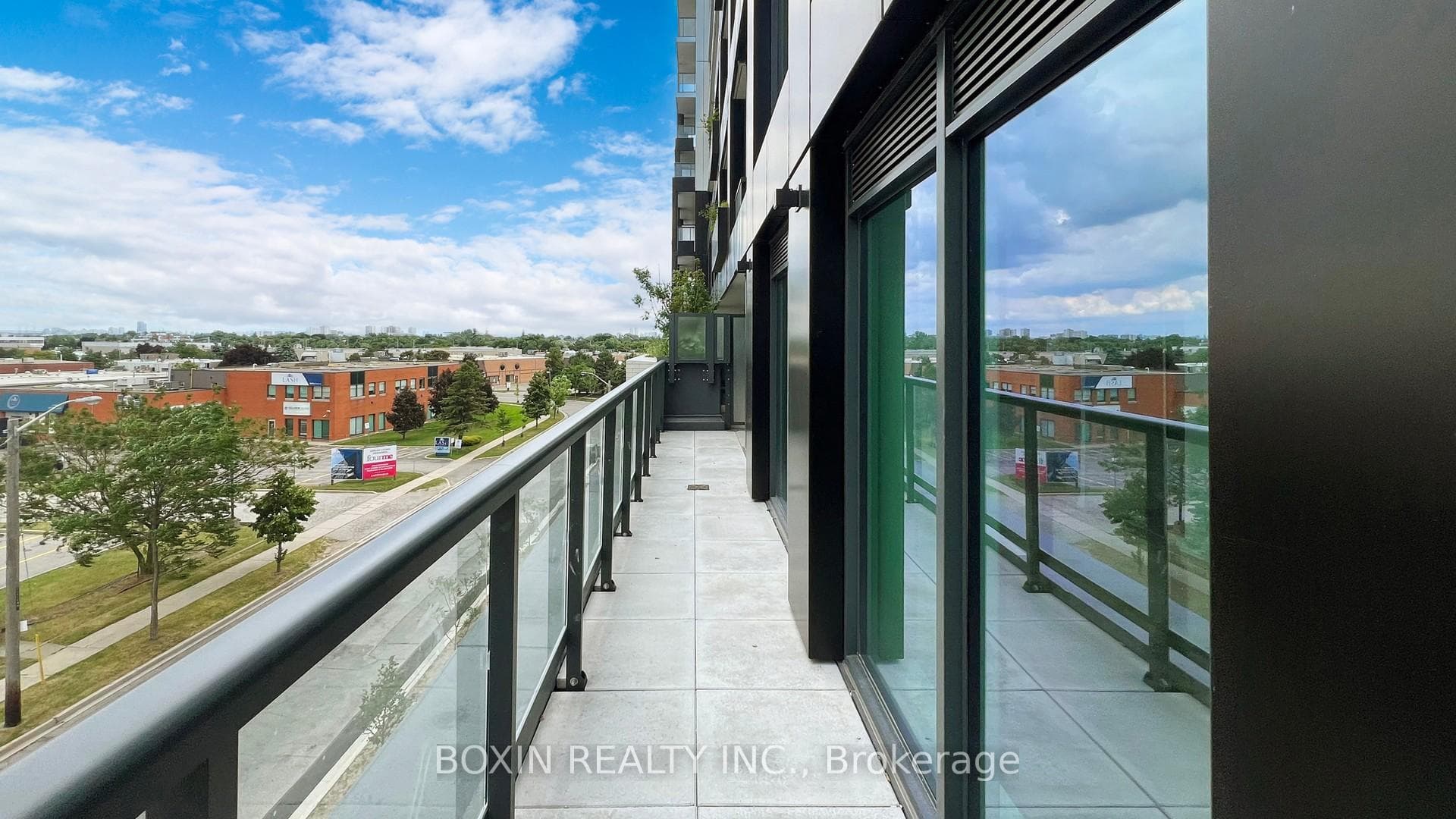 1100 Sheppard Avenue Unit 526 photo 30