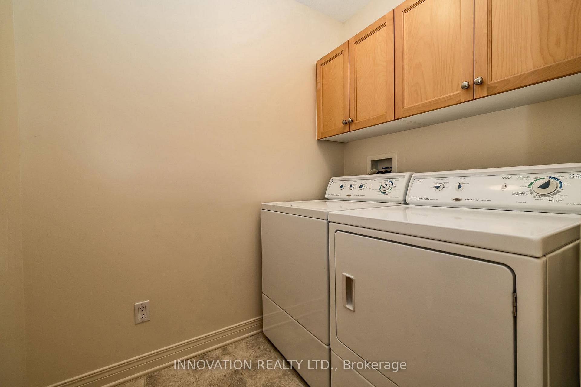8 NIGHTHAWK Crescent photo 31