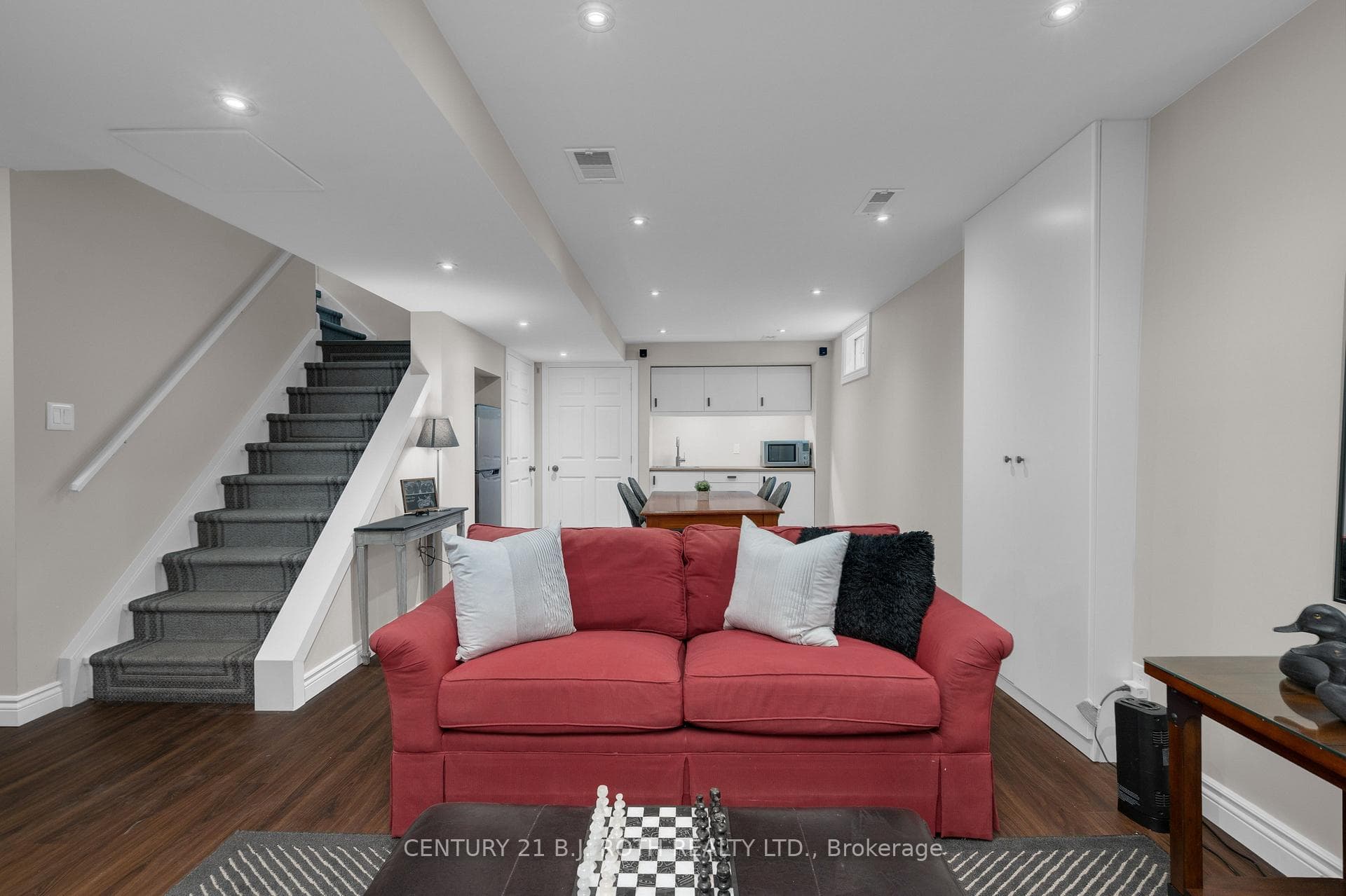 88 Cityview Circle photo 30