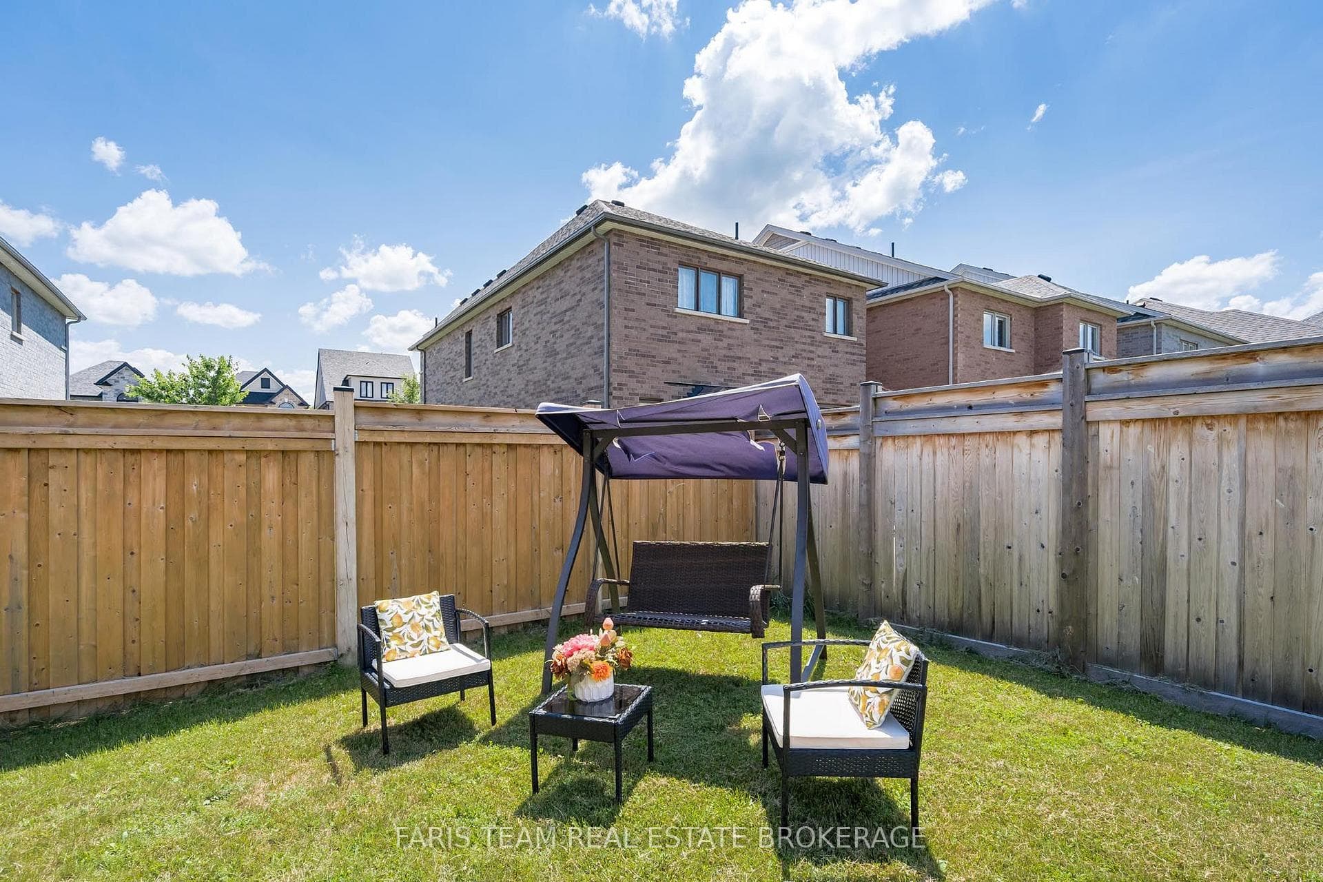 236 Eighth Avenue photo 45