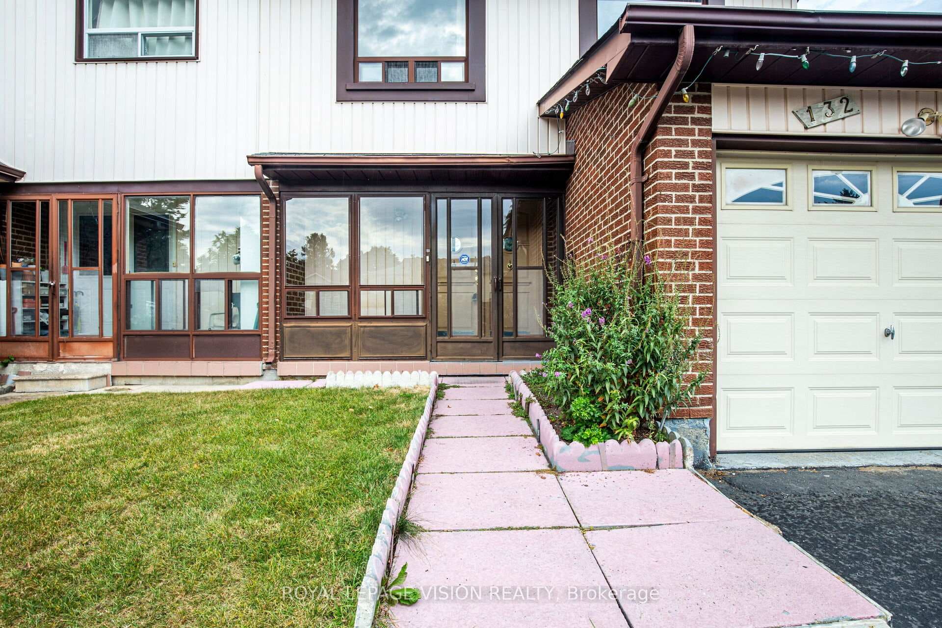 132 Haven Hill Square photo 3