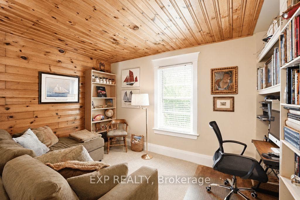 379 Davisville Avenue photo 27