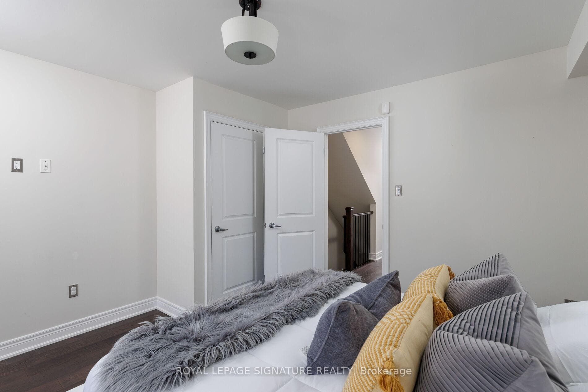 59 Lobo Mews photo 17