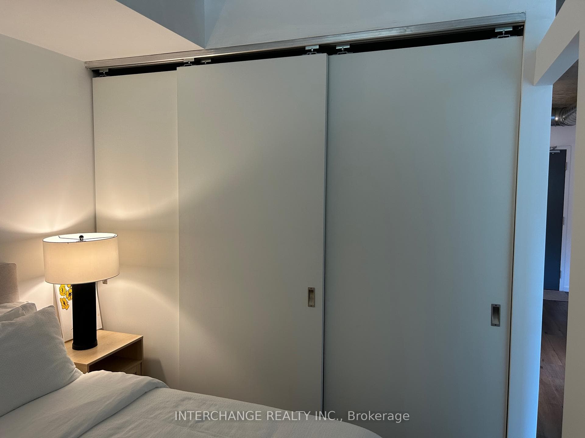 21 Lawren Harris Square Unit 411 photo 13